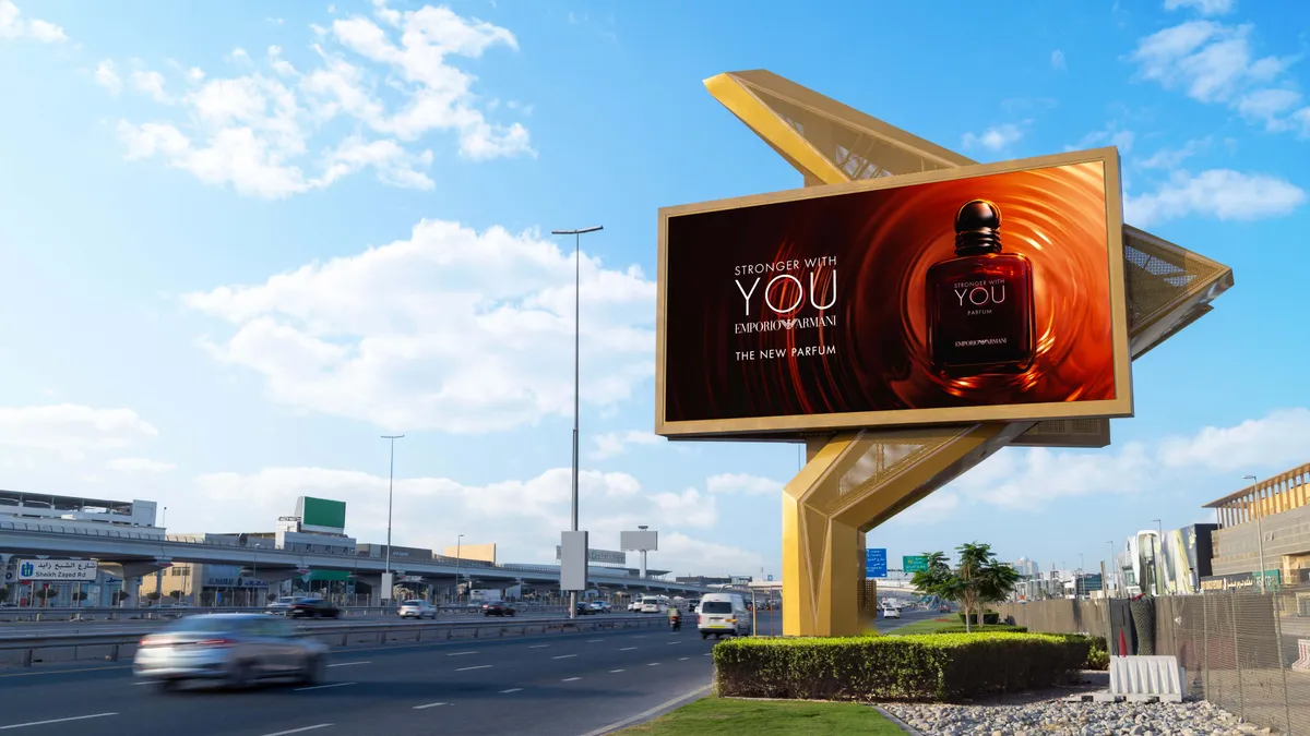 How to Plan an OOH Campaign on Sheikh Zayed Road