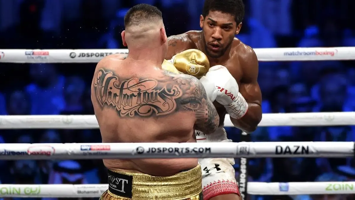 Boxing and UFC Advertising Opportunities Transform Brand Visibility ...
