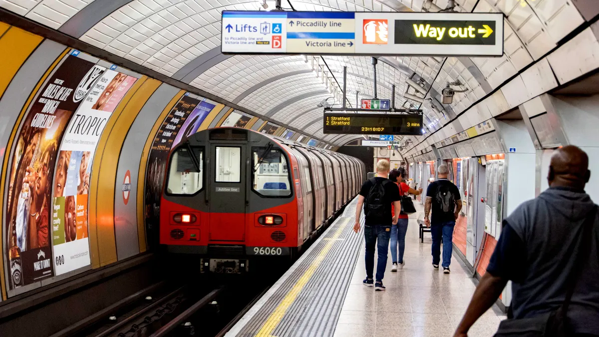 Solar Powered Tube and New Advertising Opportunities for Brands