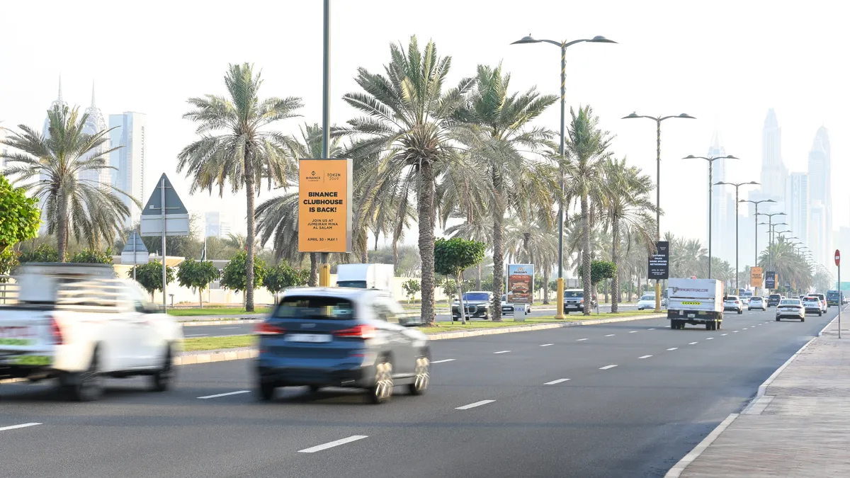 Why Blockchain Companies Are Turning to OOH Advertising in Dubai