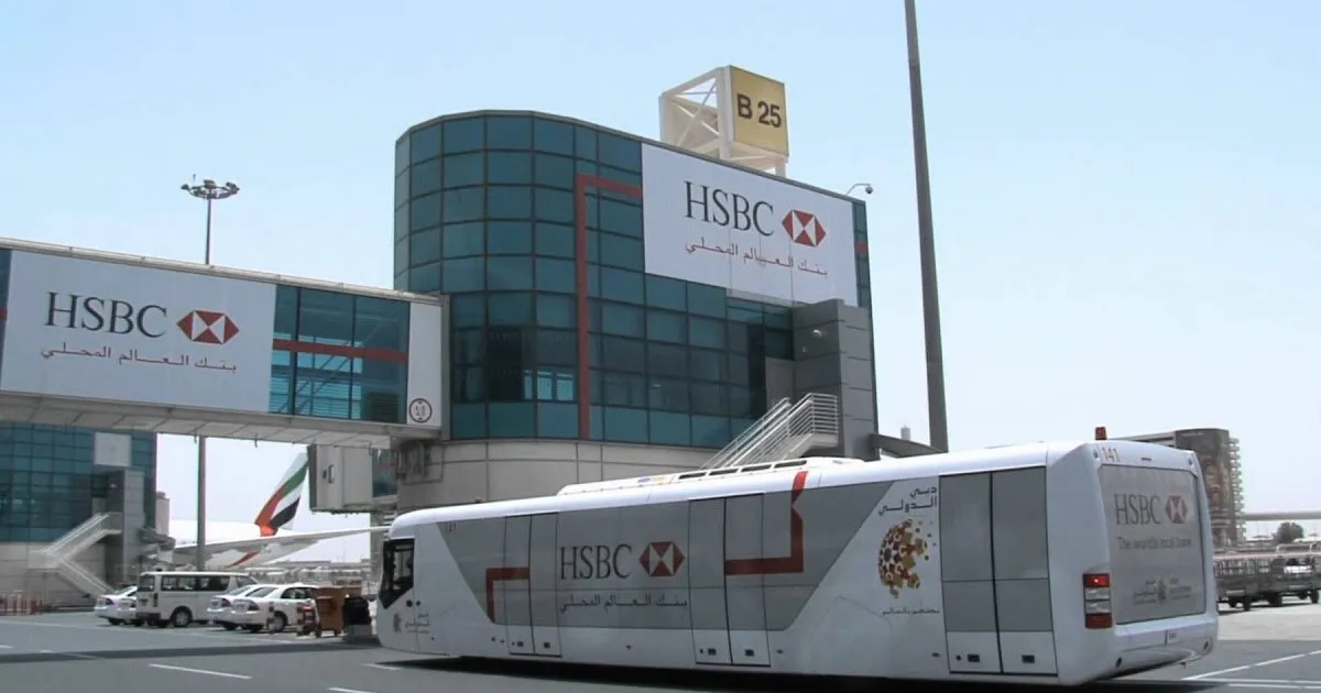 HSBC Advertising Campaign on Gulf Airports