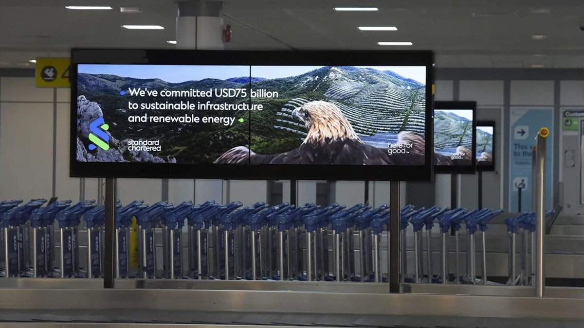 Gulf Airport Advertising Digital Screen