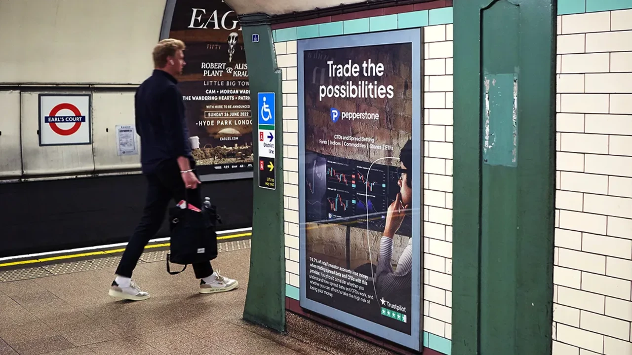 6 Sheet Poster in the London Underground - London Underground Advertising