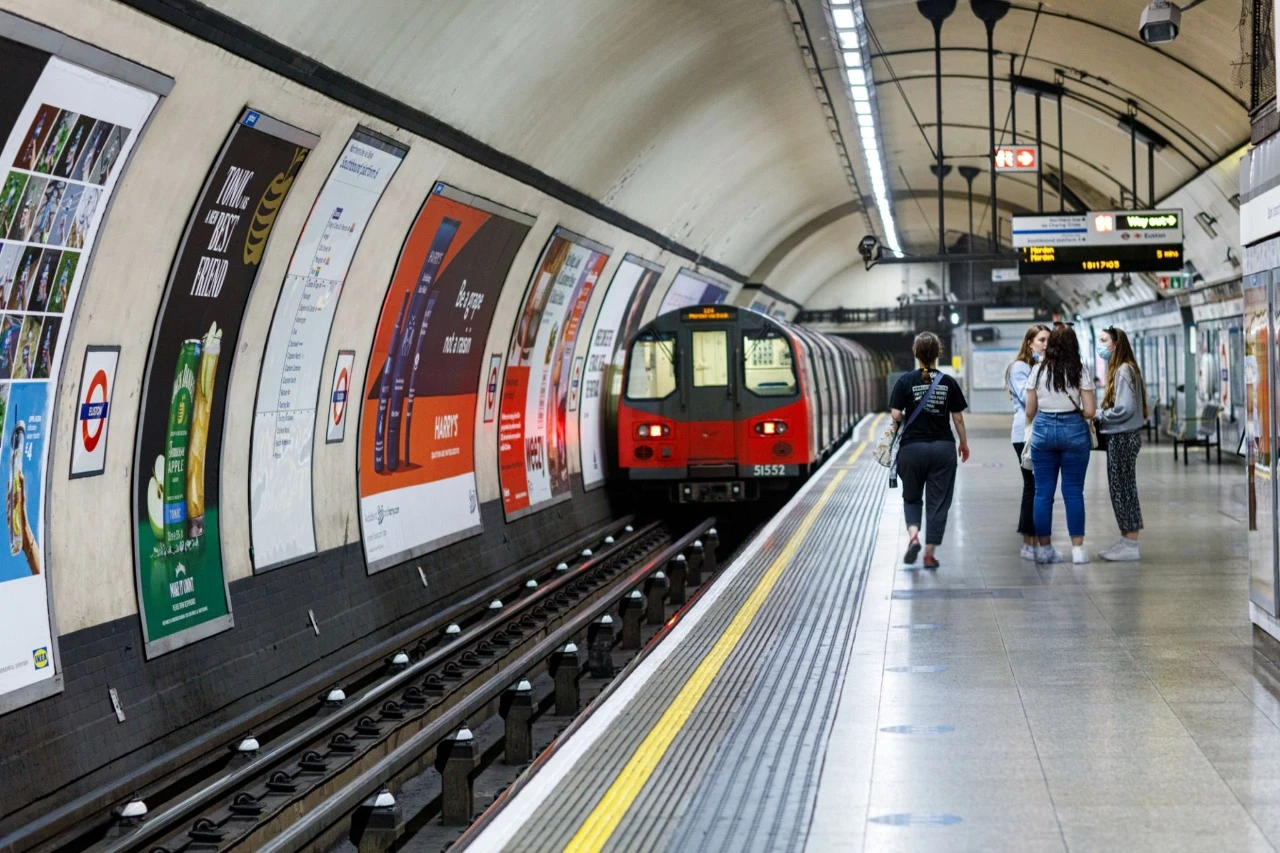 The Price of Visibility: How Much Does It Cost to Advertise on the London Underground?
