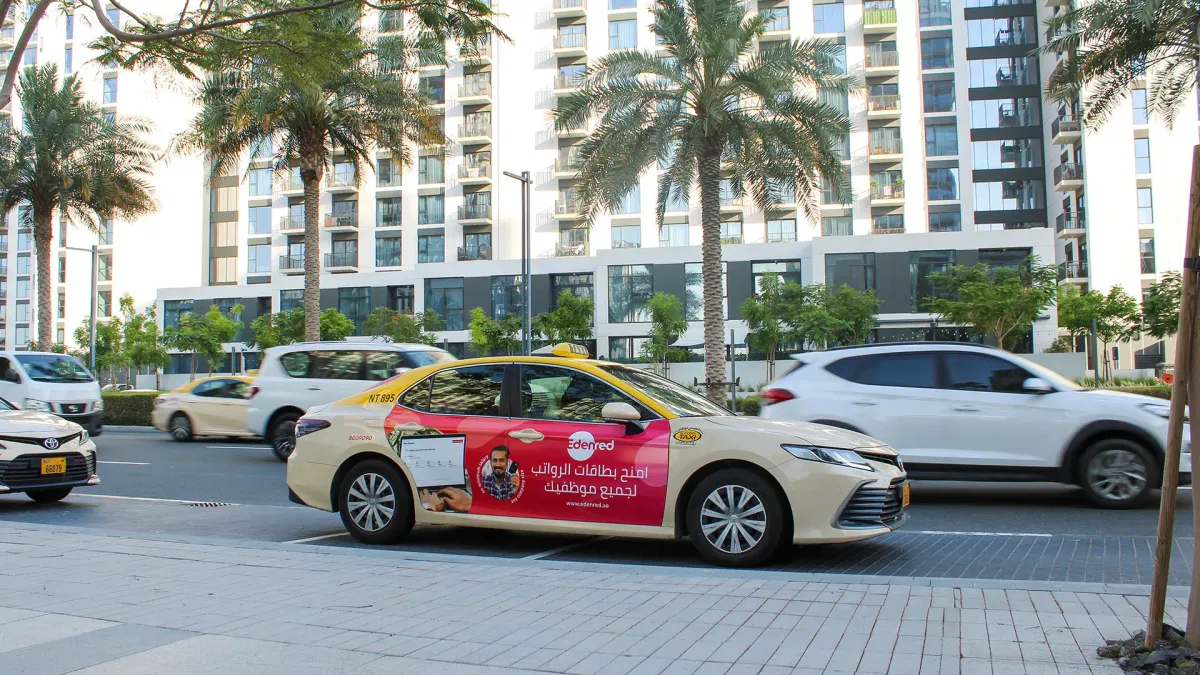 taxi advertising in Dubai