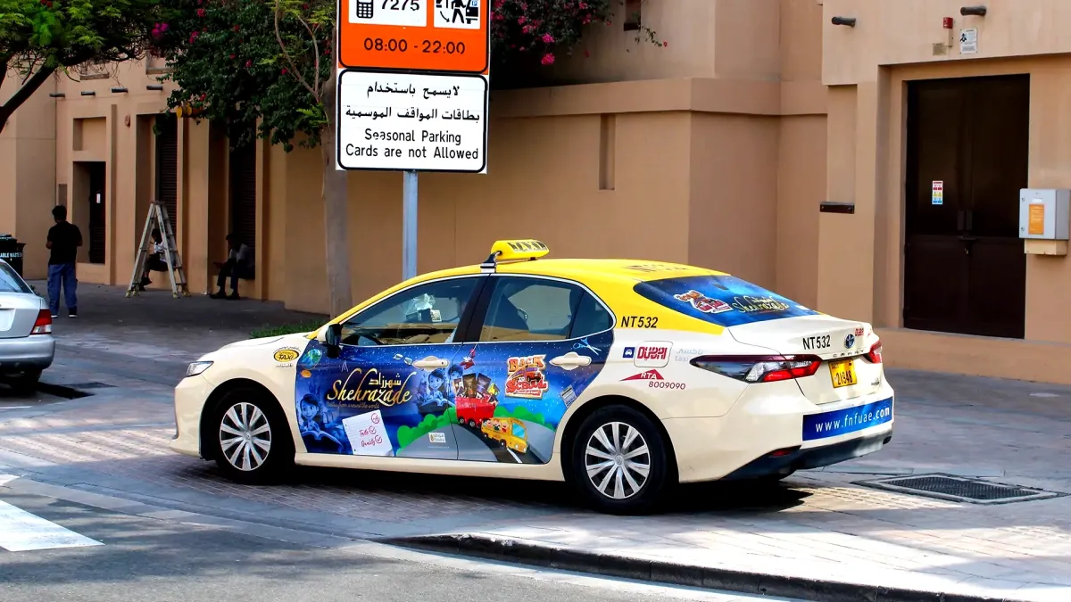 A Complete Guide on How to Advertise on Dubai RTA Taxis