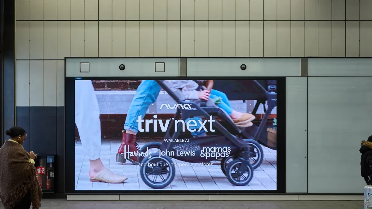 Nuna BMW Campaign in the London Tube by London Underground Advertising