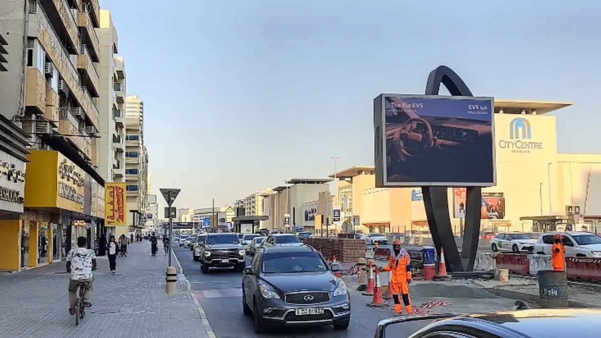 Advertising in King Faisal Street Sharjah, Near Sharjah City Center - Dubai Advertising