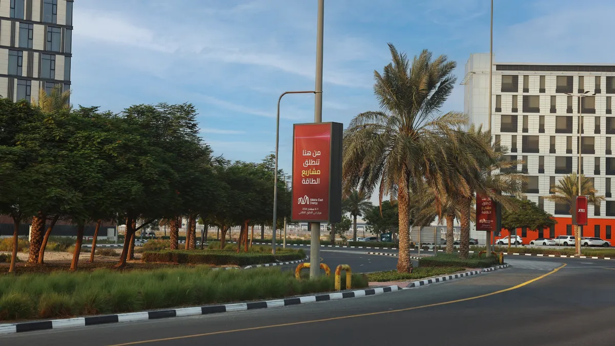 Digital Out of Home Advertising Formats - Dubai Campaign - Dubai Advertising