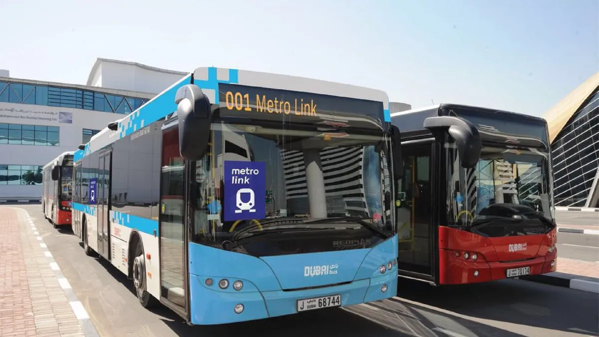 Metro Link Bus in Dubai - Bus Advertising