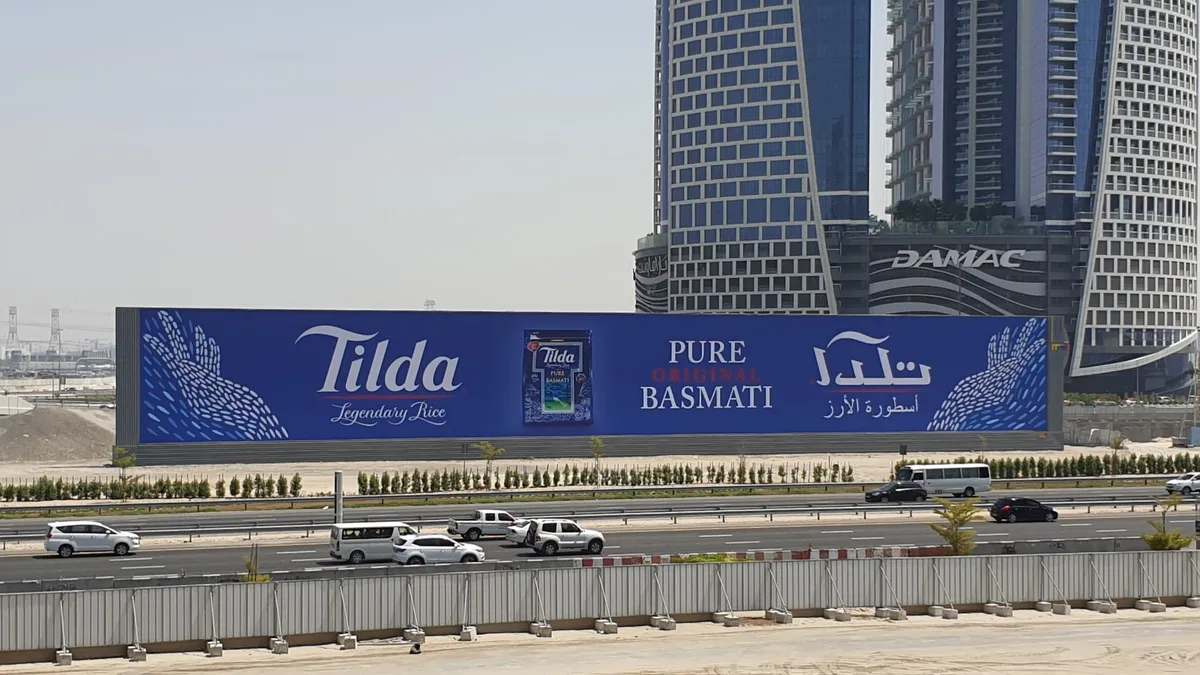 billboard advertising in Business Bay