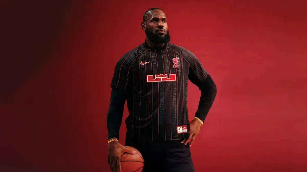 LeBron James participates in a cross-sport advertising campaign - World Sports Advertising