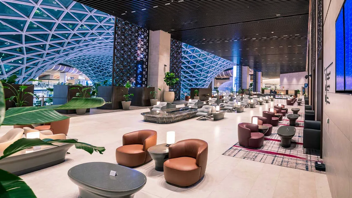 Qatar Airways Al Mourjan Business Lounge, Hamad International Airport
