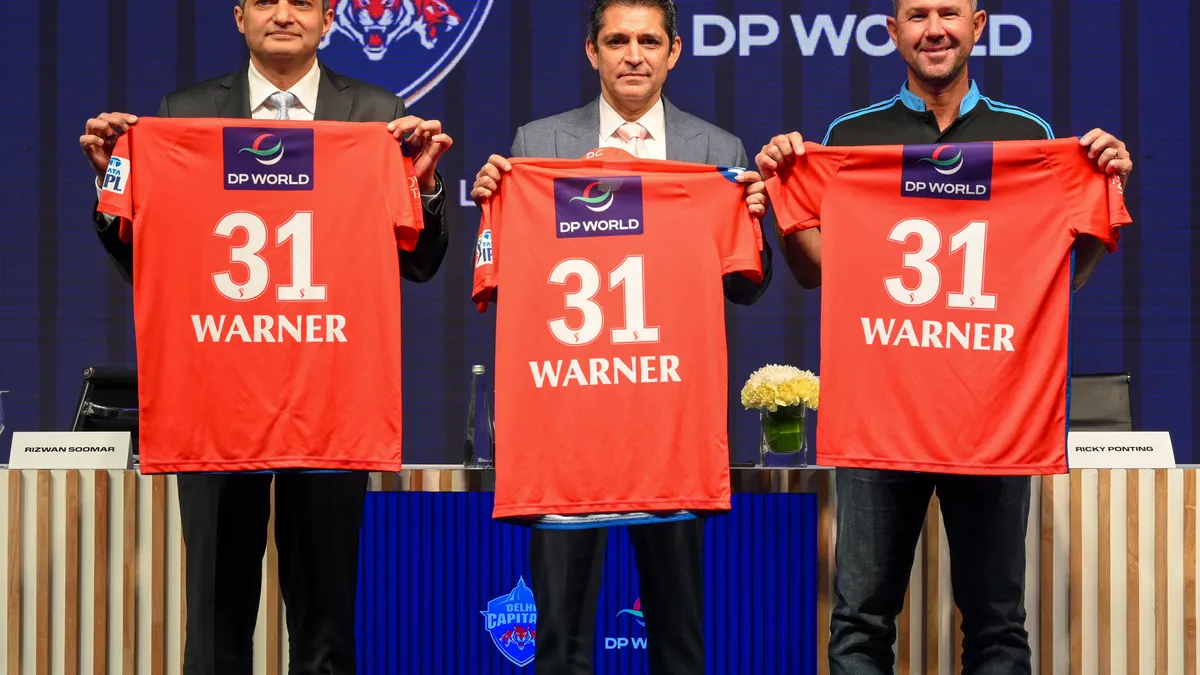 DP World x Delhi Capitals Jersey Sponsorship in the Indian Premier League with Ricky Ponting - World Sports Advertising